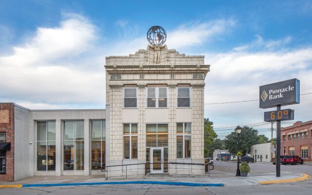 Pinnacle Bank Neligh